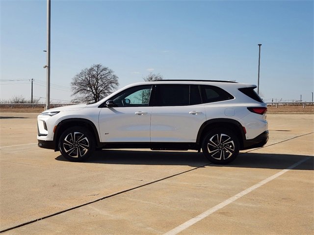 2025 Buick Enclave Sport Touring photo 4