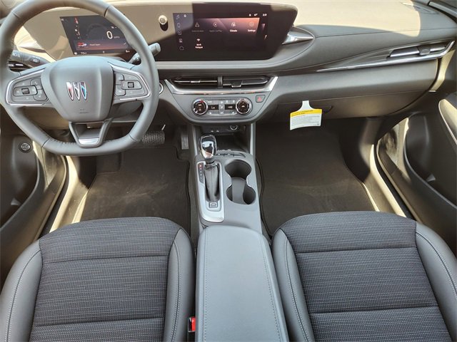 2025 Buick Envista Preferred photo 2