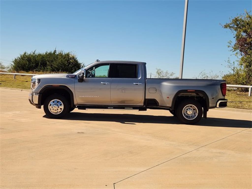 New 2026 GMC Sierra 3500 HD SLT DRW Truck