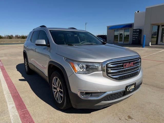 2017 GMC Acadia SLE-2