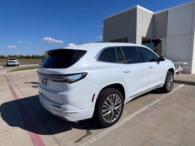 Used 2026 Buick Enclave Avenir SUV