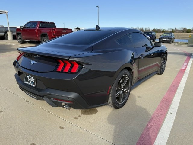 2024 Ford Mustang EcoBoost Premium photo 3