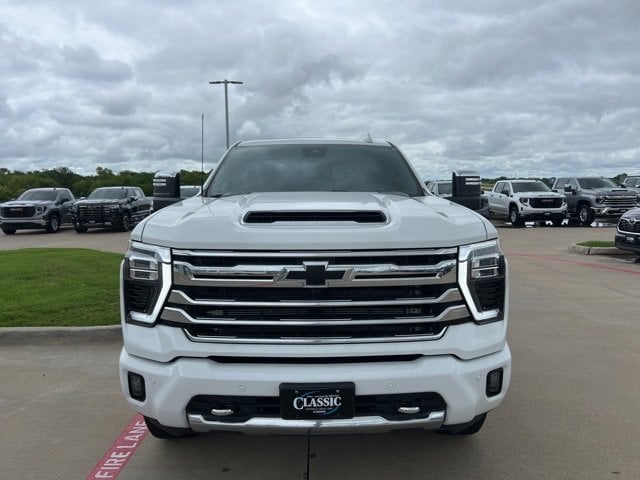 Used 2024 Chevrolet Silverado 2500HD High Country with VIN 2GC4YREY2R1182329 for sale in Cleburne, TX
