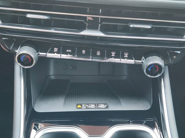 2026 Chevrolet Traverse Z71 - Photo 16