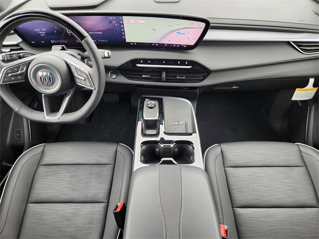 2025 Buick Enclave Sport Touring photo 2