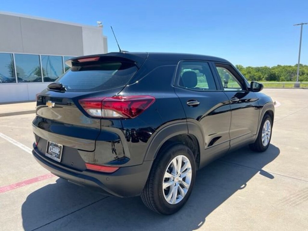 Used 2021 Chevrolet Trailblazer LS SUV
