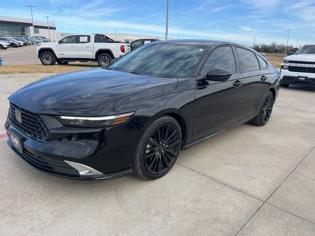 2025 Honda Accord Hybrid Touring's photo
