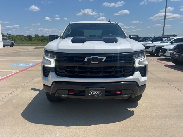 2023 Chevrolet Silverado 1500 LT Trail Boss photo 2