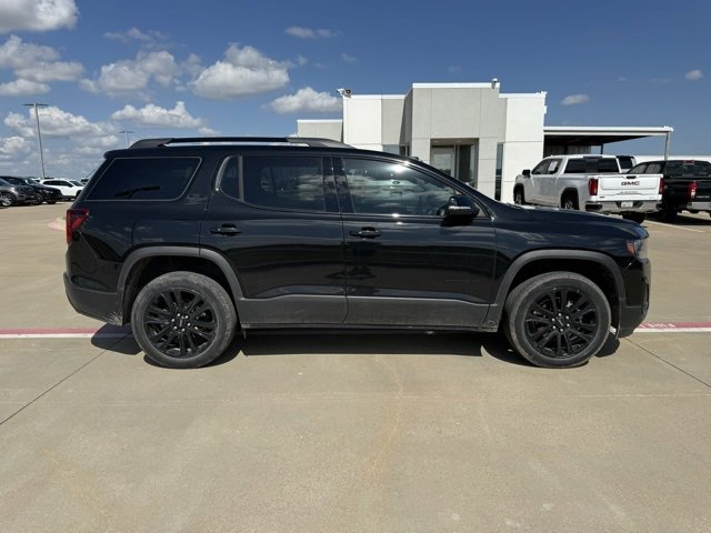 2023 Gmc Acadia SLE photo 2