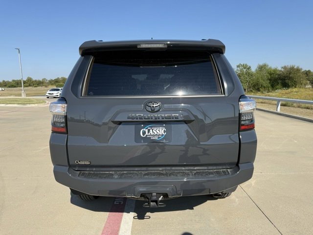 2024 Toyota 4Runner SR5 Premium photo 4