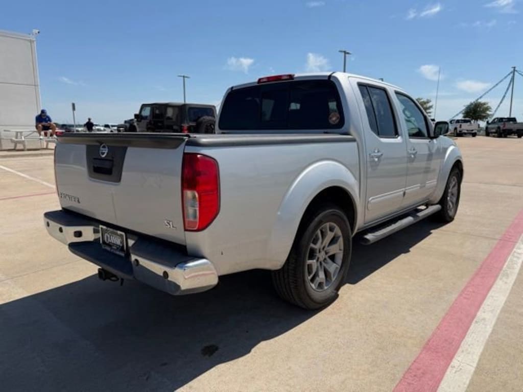 Used 2019 Nissan Frontier SL Truck Crew Cab