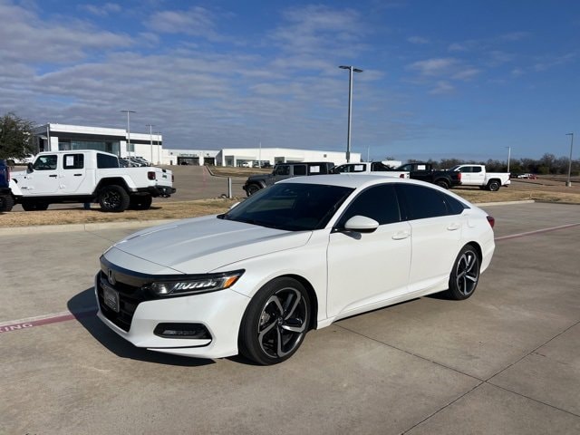 2019 Honda Accord Sport's photo