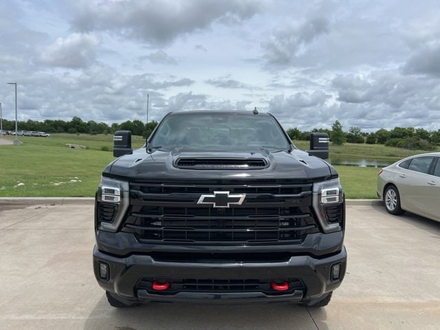 Used 2025 Chevrolet Silverado 2500HD LTZ with VIN 2GC4KPEY4S1114058 for sale in Cleburne, TX