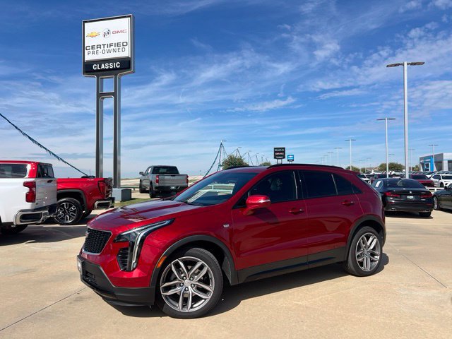  CADILLAC XT4