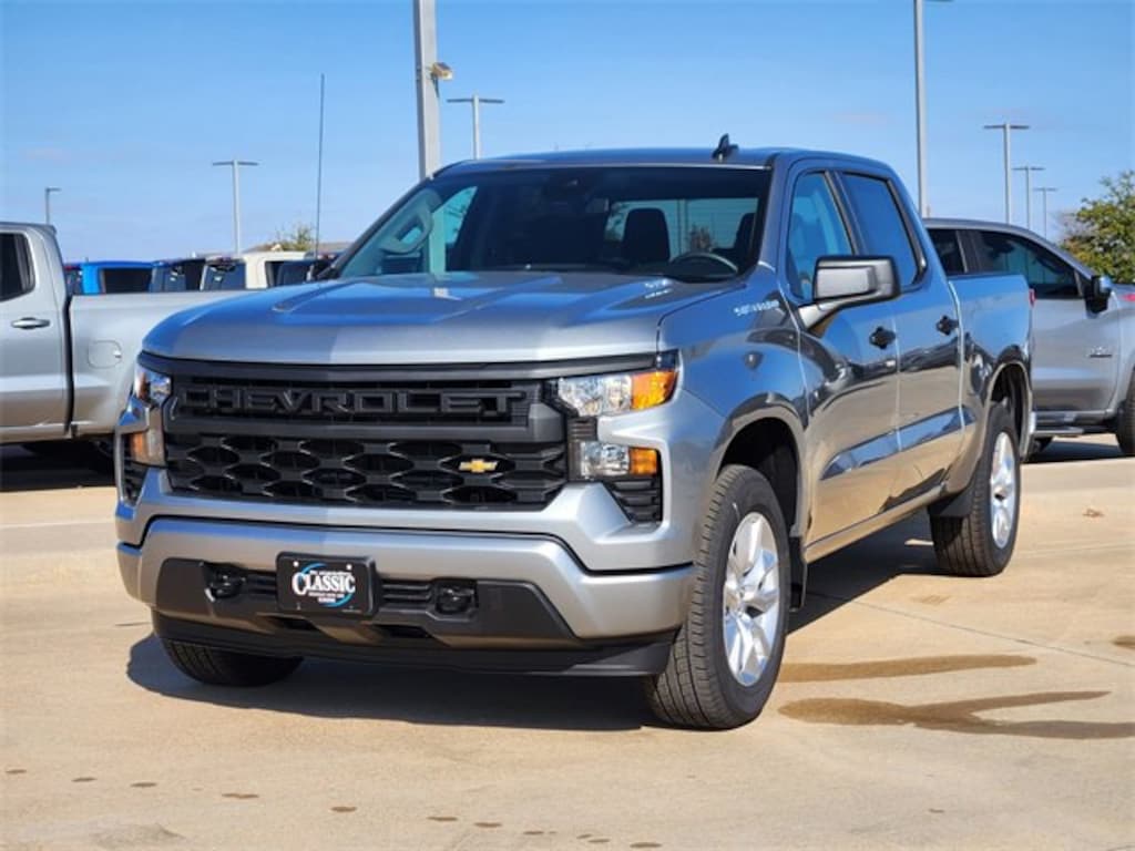 New 2026 Chevrolet Silverado 1500 Custom Truck