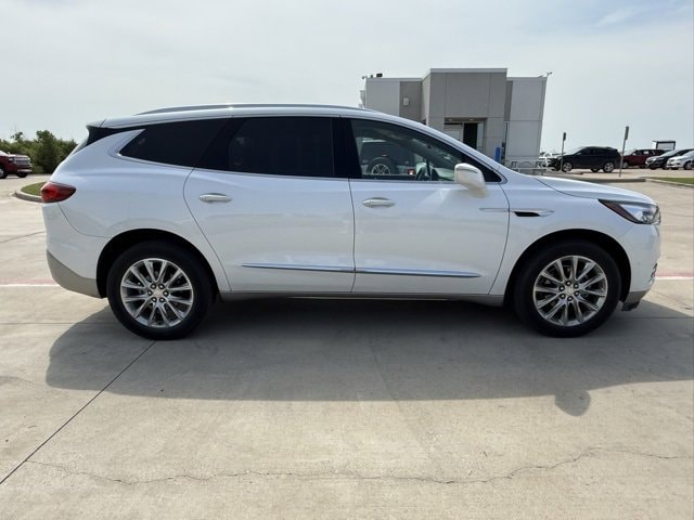 Used 2019 Buick Enclave Essence with VIN 5GAERBKW4KJ255077 for sale in Cleburne, TX