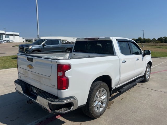 2021 Chevrolet Silverado 1500 LTZ photo 4