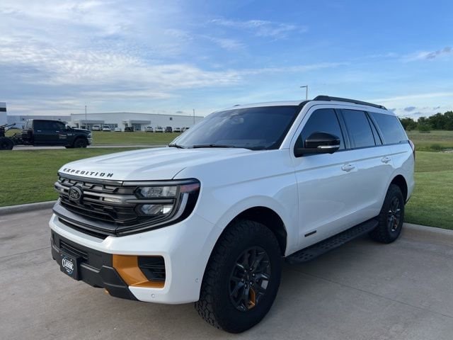 2025 Ford Expedition Tremor 4x4's photo