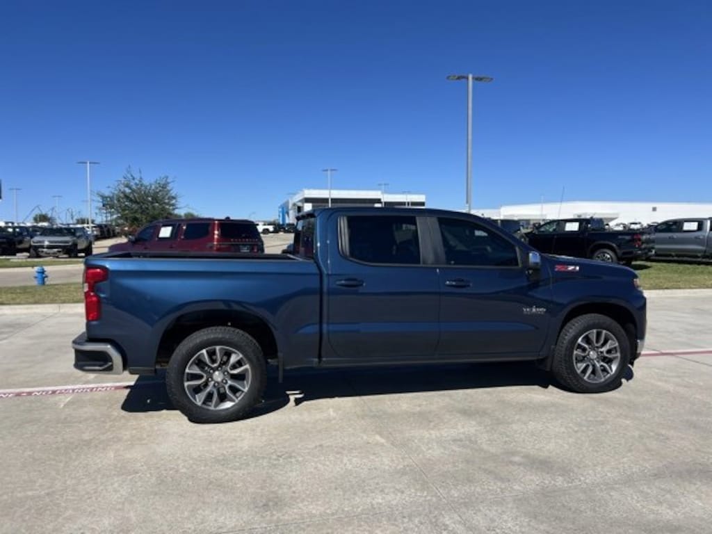Used 2021 Chevrolet Silverado 1500 LT Truck