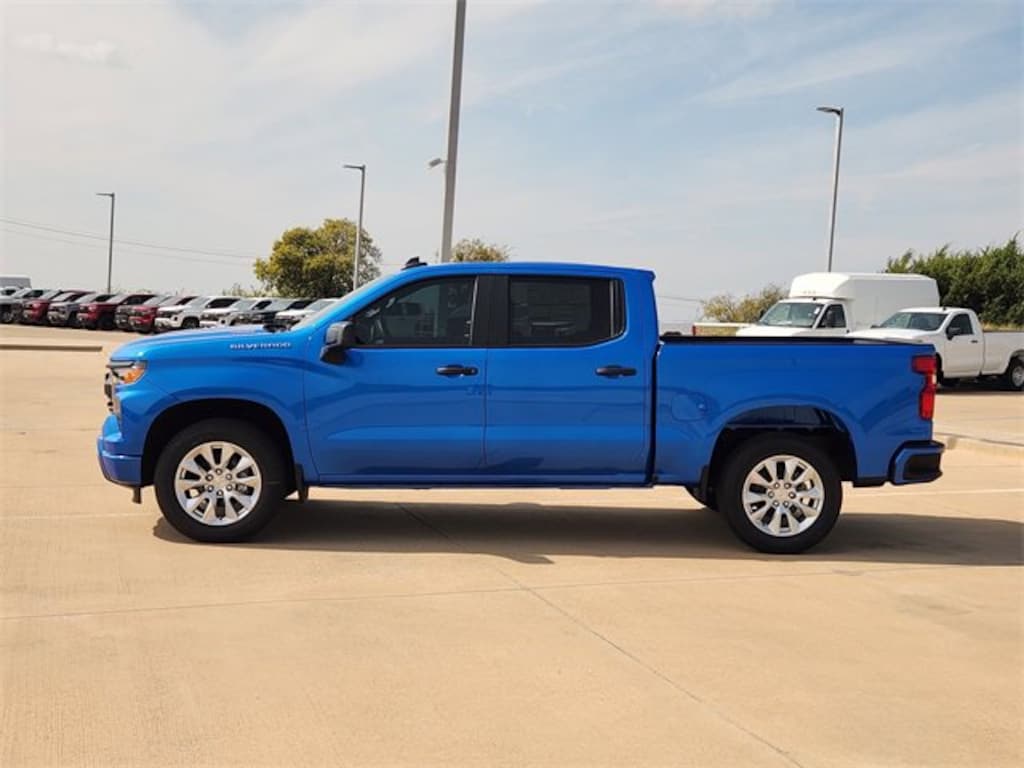 New 2026 Chevrolet Silverado 1500 Custom Truck