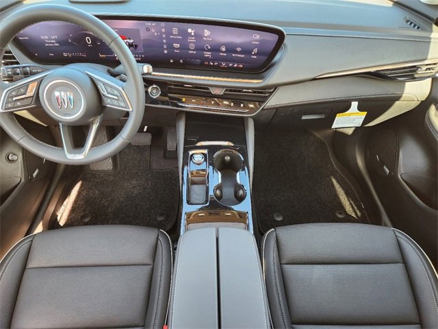 2025 Buick Envision Avenir photo 2