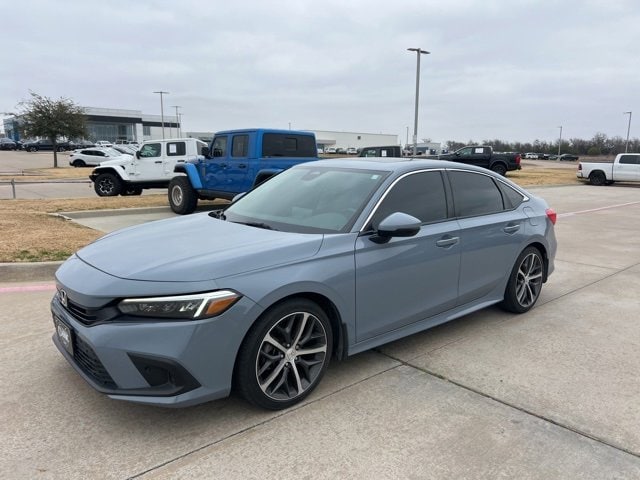 2022 Honda Civic Touring's photo