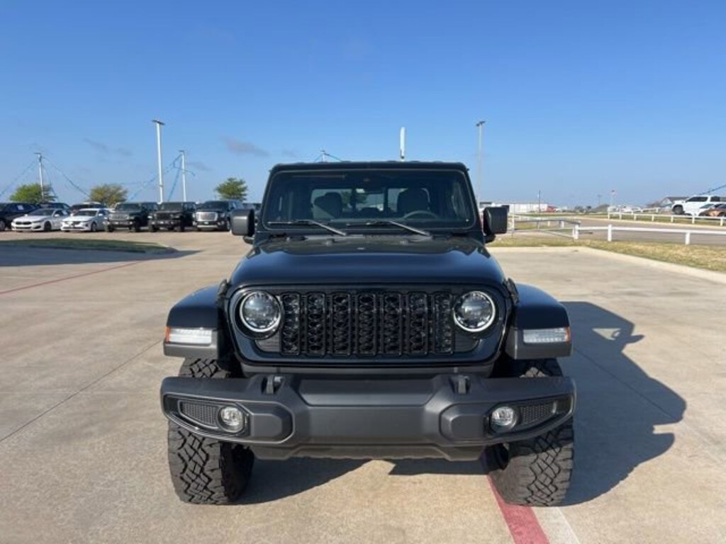 Used 2024 Jeep Gladiator Willys