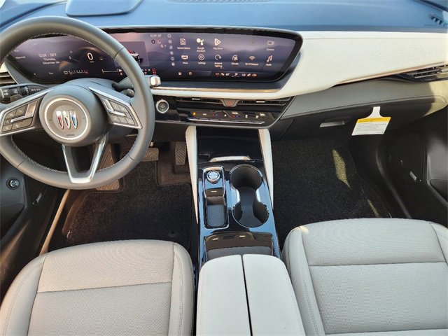 2025 Buick Envision Avenir photo 2