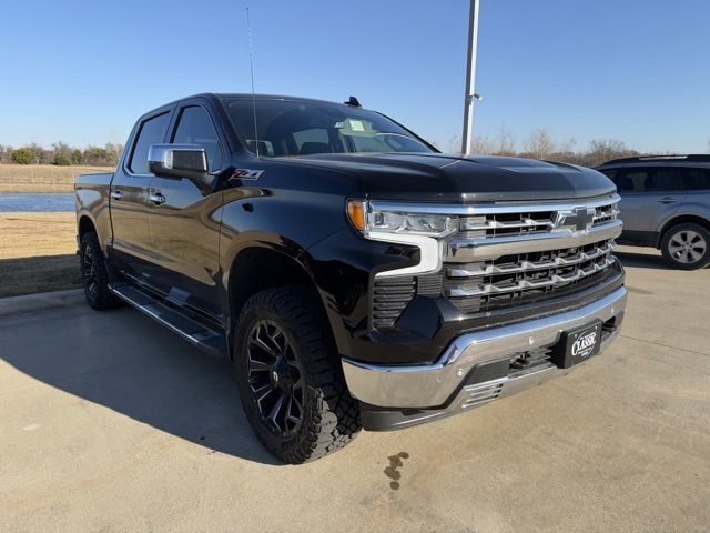 2022 Chevrolet Silverado 1500 LTZ's photo
