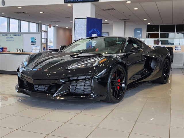 2026 Chevrolet Corvette Z06 3LZ photo 2