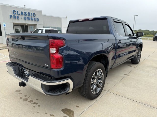 2023 Chevrolet Silverado 1500 LT photo 3