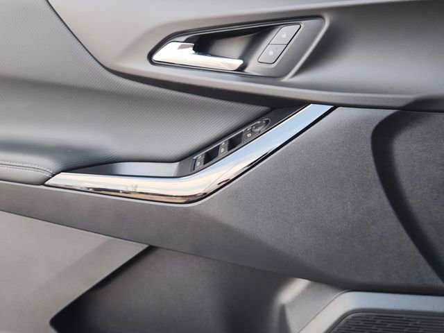 2026 Chevrolet Equinox LT - Photo 17