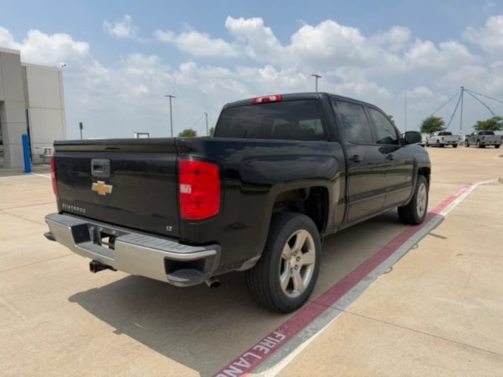 Used 2018 Chevrolet Silverado 1500 LT w/1LT Truck Crew Cab
