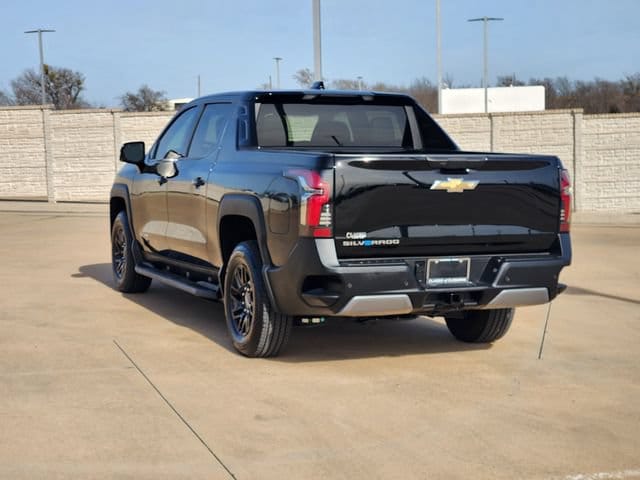 2026 Chevrolet Silverado EV LT - Photo 6