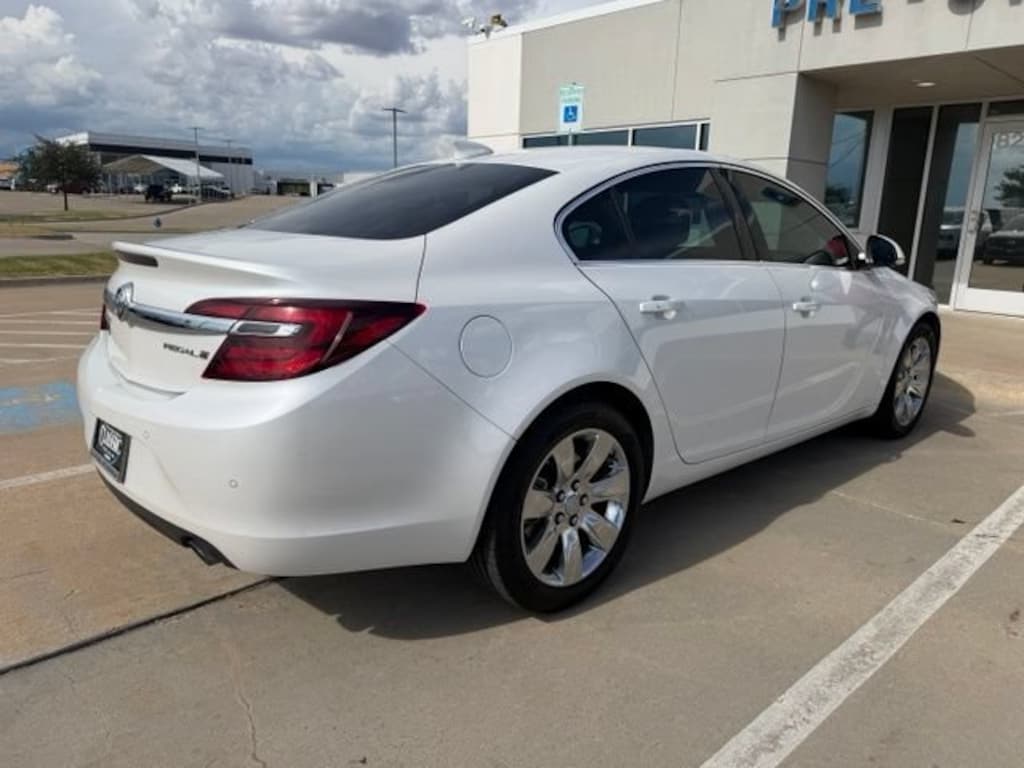Used 2016 Buick Regal Turbo Premium II Sedan
