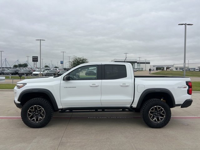 2023 Chevrolet Colorado ZR2 photo 3