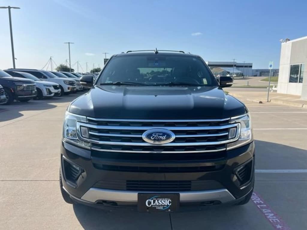 Used 2018 Ford Expedition XLT SUV