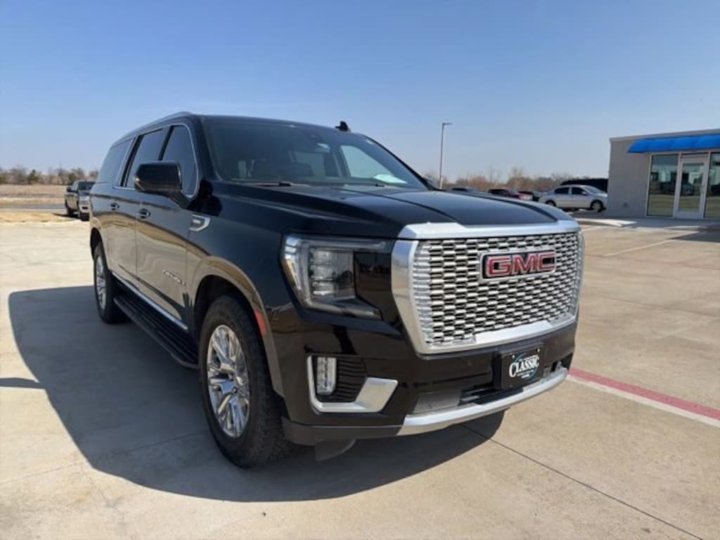 Used 2021 GMC Yukon XL Denali SUV