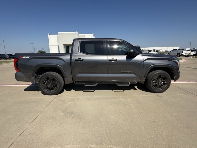 2023 Toyota Tundra SR5 photo 2