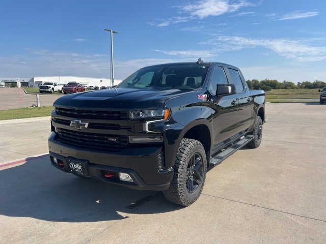 2021 Chevrolet Silverado Trail Boss LT photo 2