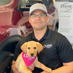 Staff member David Howard from ID_e383a3444810