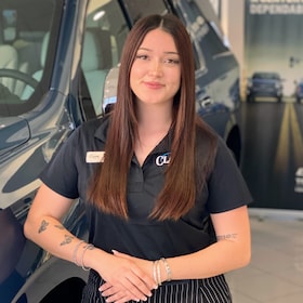 Staff member Angela Young from ID_e383a3444810