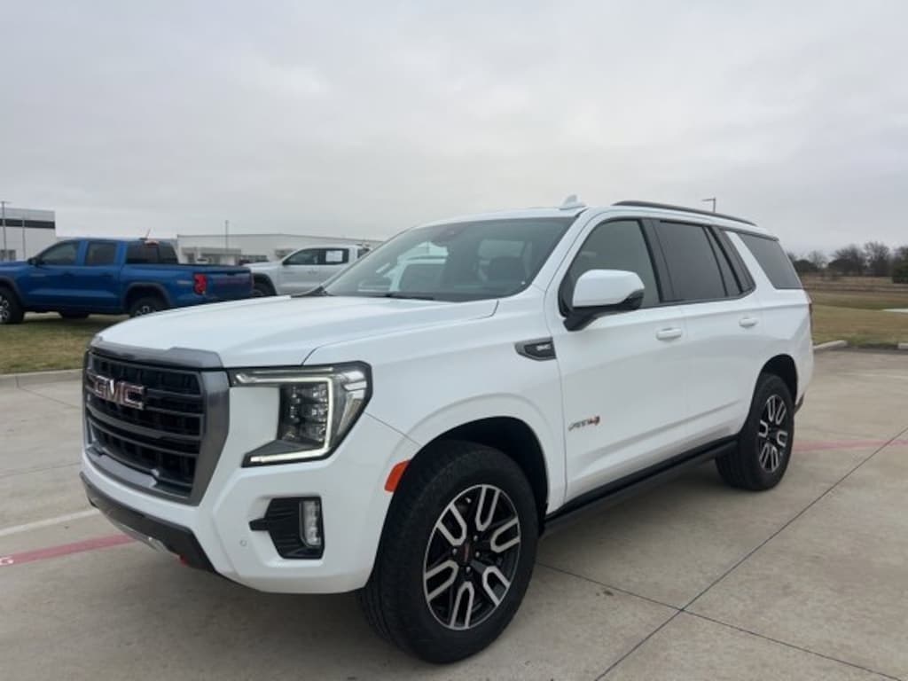 Used 2024 GMC Yukon AT4 SUV