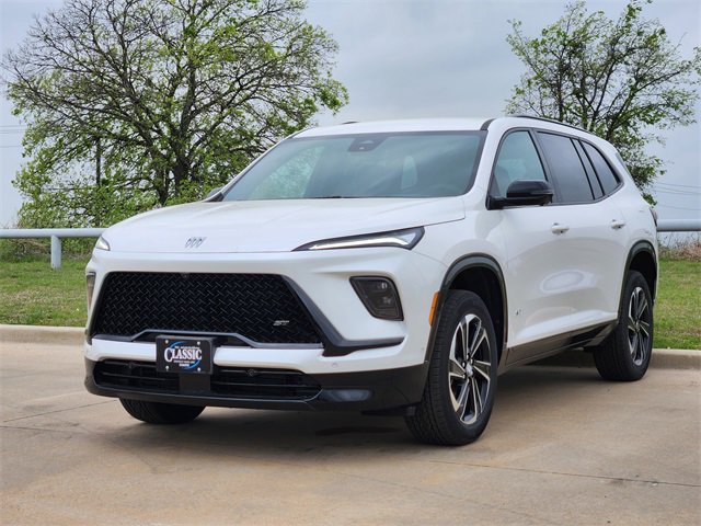 2025 Buick Enclave Sport Touring photo 3