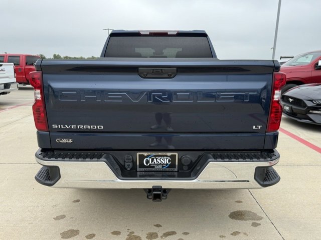 2023 Chevrolet Silverado 1500 LT photo 4
