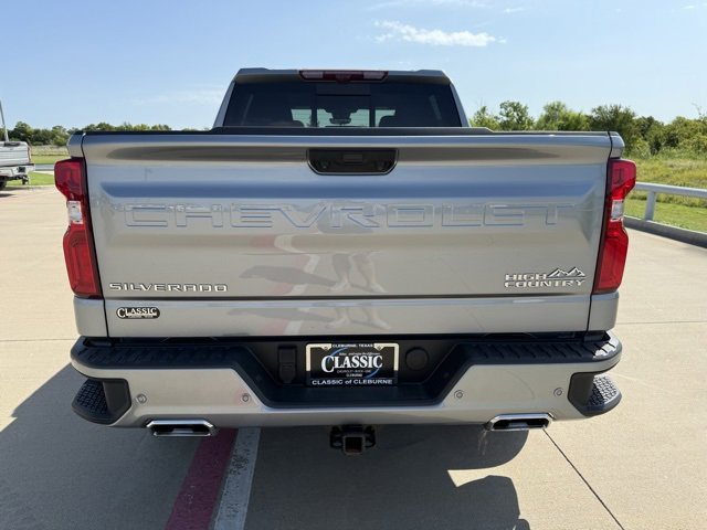 2025 Chevrolet Silverado 1500 High Country photo 4