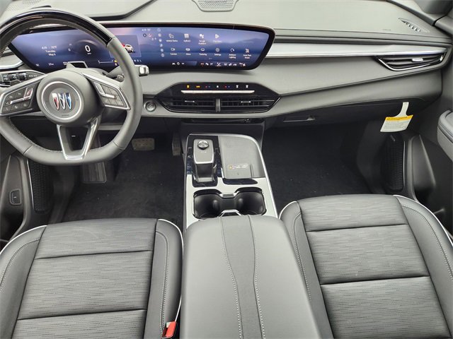 2025 Buick Enclave Sport Touring photo 2