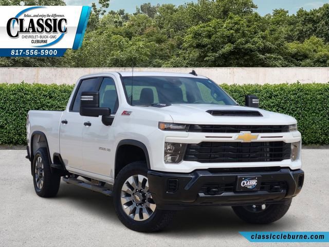 Summit White 2025 Chevrolet Silverado 2500HD Custom Crew Cab 4WD Pickup Truck Four-Wheel Drive Automatic
