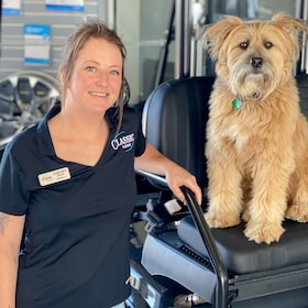 Staff member Courtney Gibson from ID_c256a9a31acb