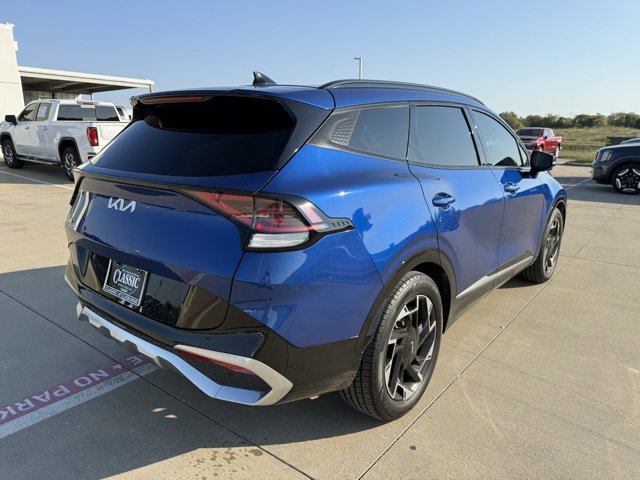 2023 Kia Sportage photo 2